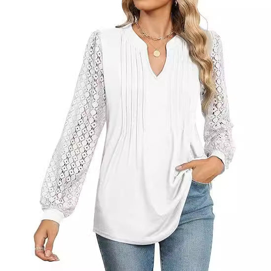 Dam blus med spets och V-ringning Mirla-Eva Jonsson