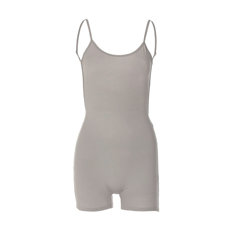 Dam bodysuit med smal passform och fina spaghetti-remmar Mirla-Eva Jonsson