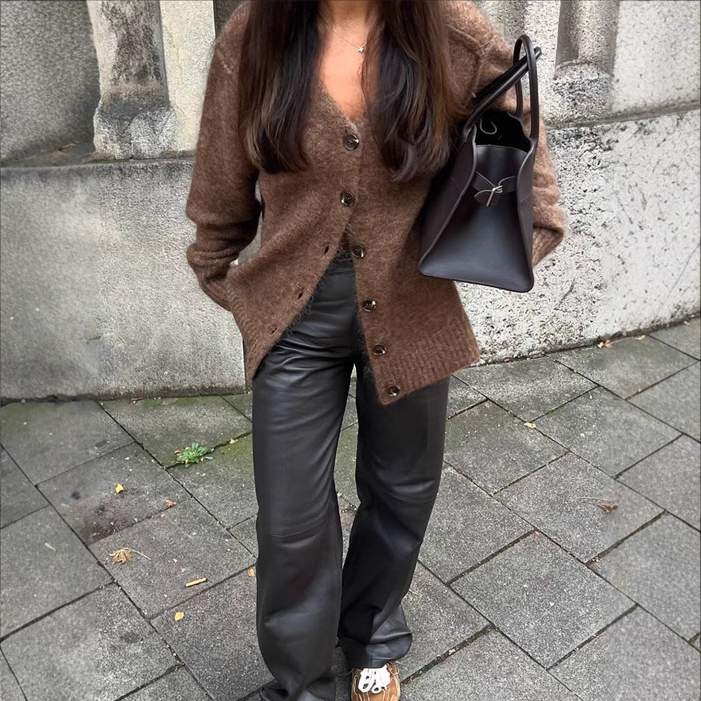 Dam cardigan av mjukt stickat tyg med knappstängning Eva Jonsson-Eva Jonsson