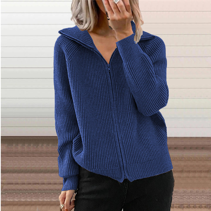 Dam cardigan med dragkedja och hoodie Mirla-Eva Jonsson