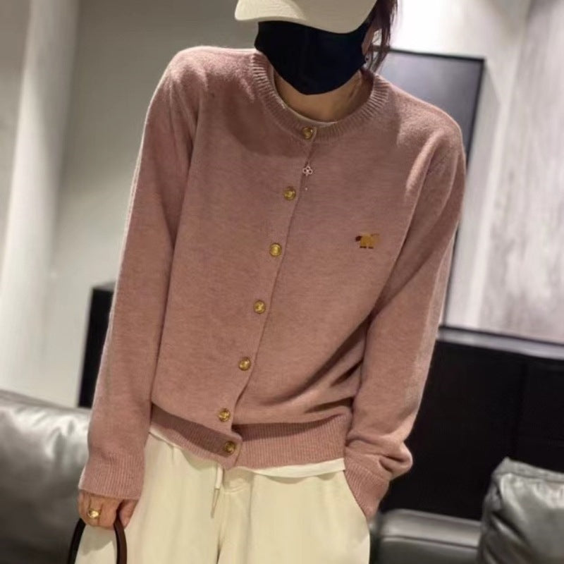 Dam cardigan med gyllene knappar och högkvalitativ materialstruktur Eva Jonsson-Eva Jonsson