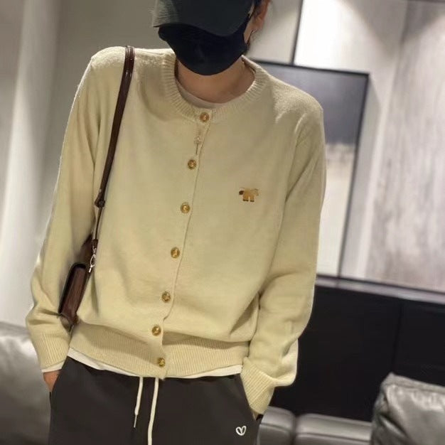 Dam cardigan med gyllene knappar och högkvalitativ materialstruktur Eva Jonsson-Eva Jonsson