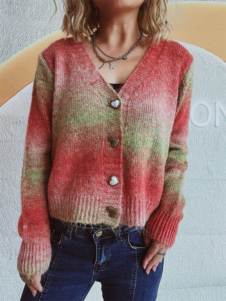 Dam cardigan med lyxigt mohair-material och stiliga hjärtknappar Mirla-Eva Jonsson