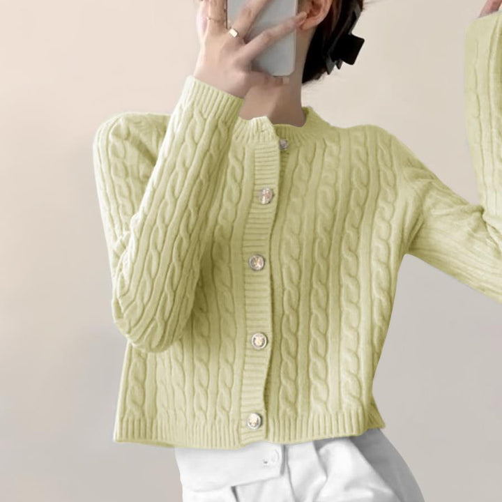 Dam cardigan med strukturerad design och modiga knappar Eva Jonsson-Eva Jonsson