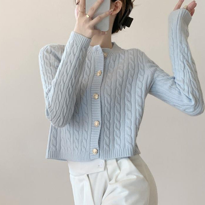 Dam cardigan med strukturerad design och modiga knappar Eva Jonsson-Eva Jonsson