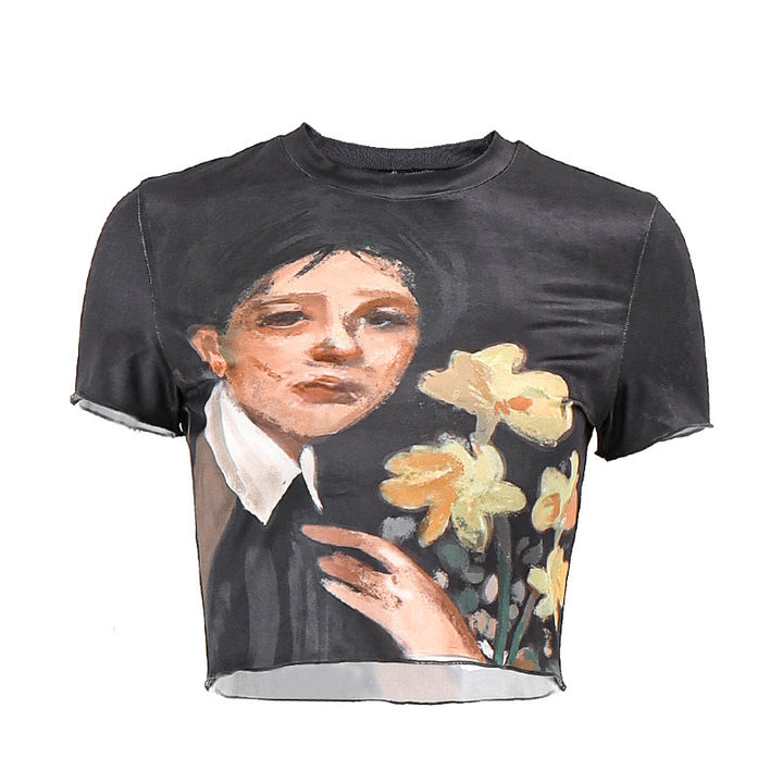 Dam cropped T-shirt med konstnärlig tryck och figurnära passform Mirla-Eva Jonsson