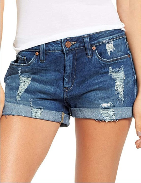 Dam destroyed denim shorts in casual leisure style Mirla-Eva Jonsson