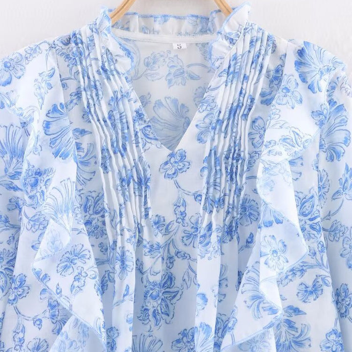 Dam elegant blus med volanger och blommönster Mirla-Eva Jonsson