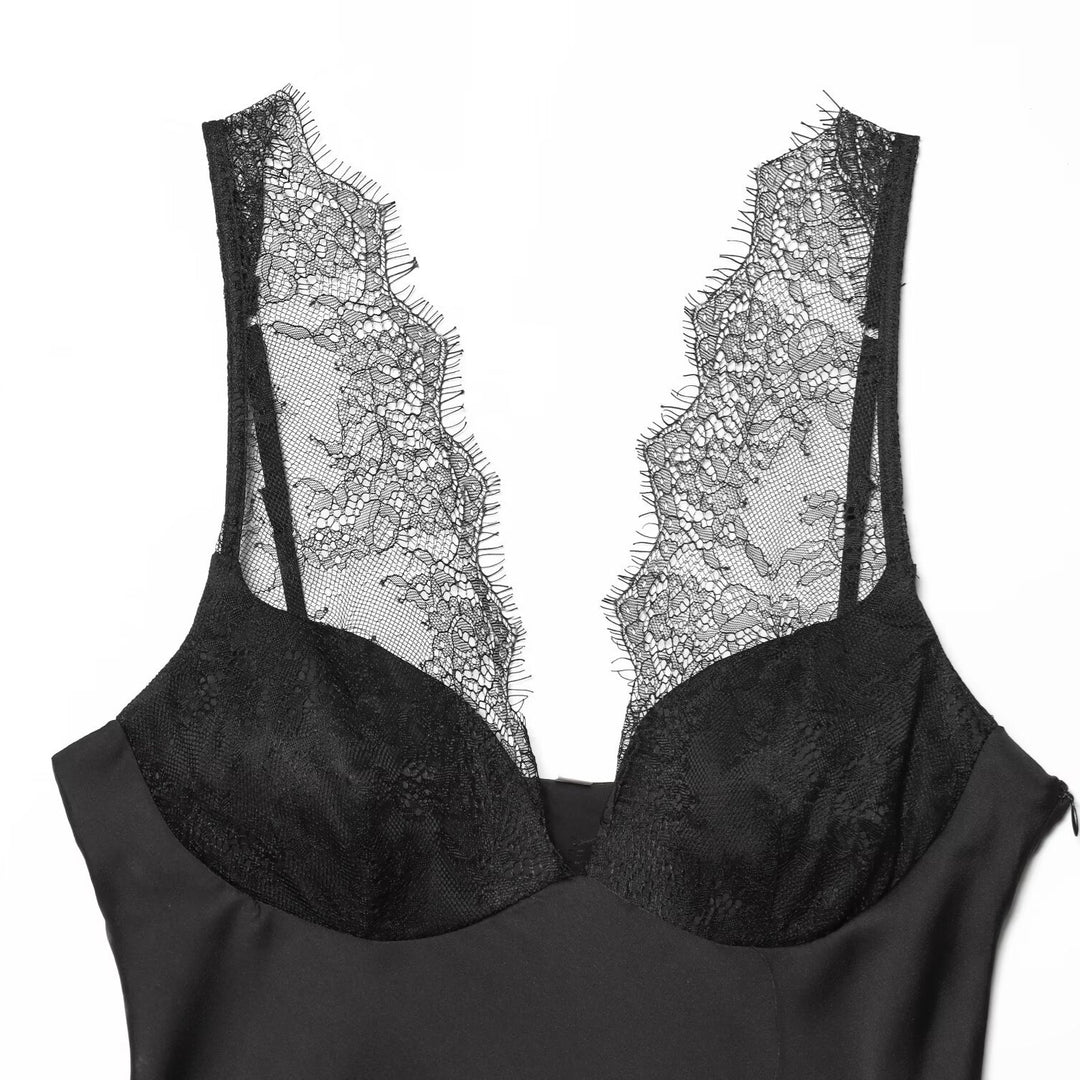 Dam elegant camisole-top med spetsdetaljer och högkvalitativt tyg Mirla-Eva Jonsson