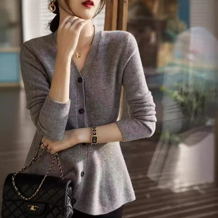 Dam elegant cardigan med figurnära passform Mirla-Eva Jonsson
