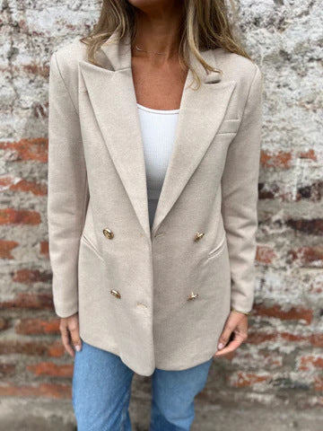 Dam elegant och bekväm blazer med dubbelknapprad Mirla-Eva Jonsson