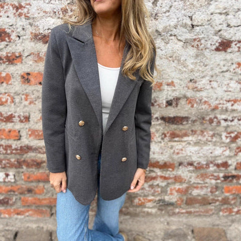 Dam elegant och bekväm blazer med dubbelknapprad Mirla-Eva Jonsson