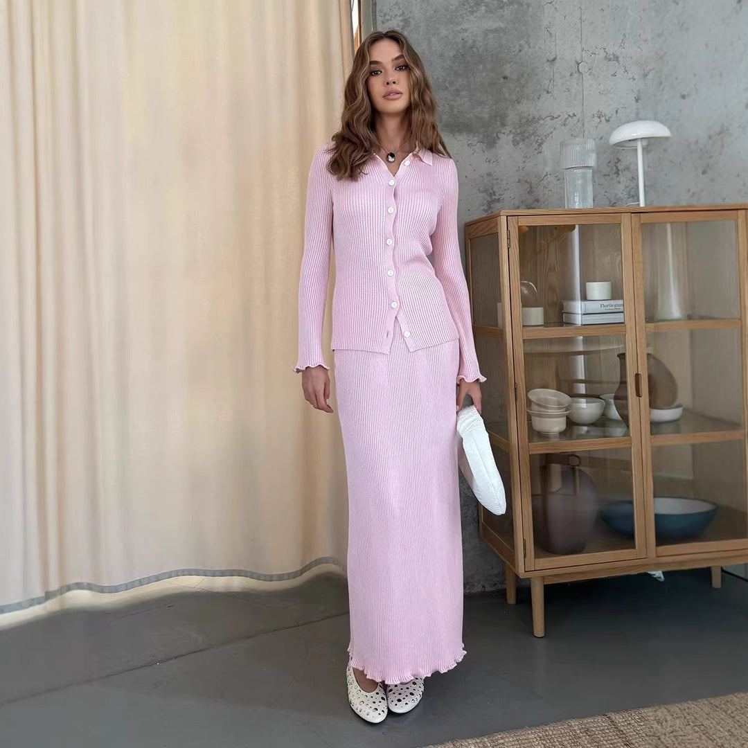 Dam elegant stickad set med knapplås och moderiktig kjol Mirla-Eva Jonsson