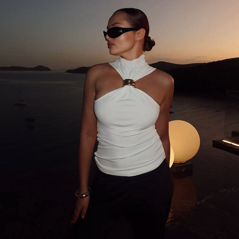 Dam elegant topp med hög krage och enkel design Mirla-Eva Jonsson