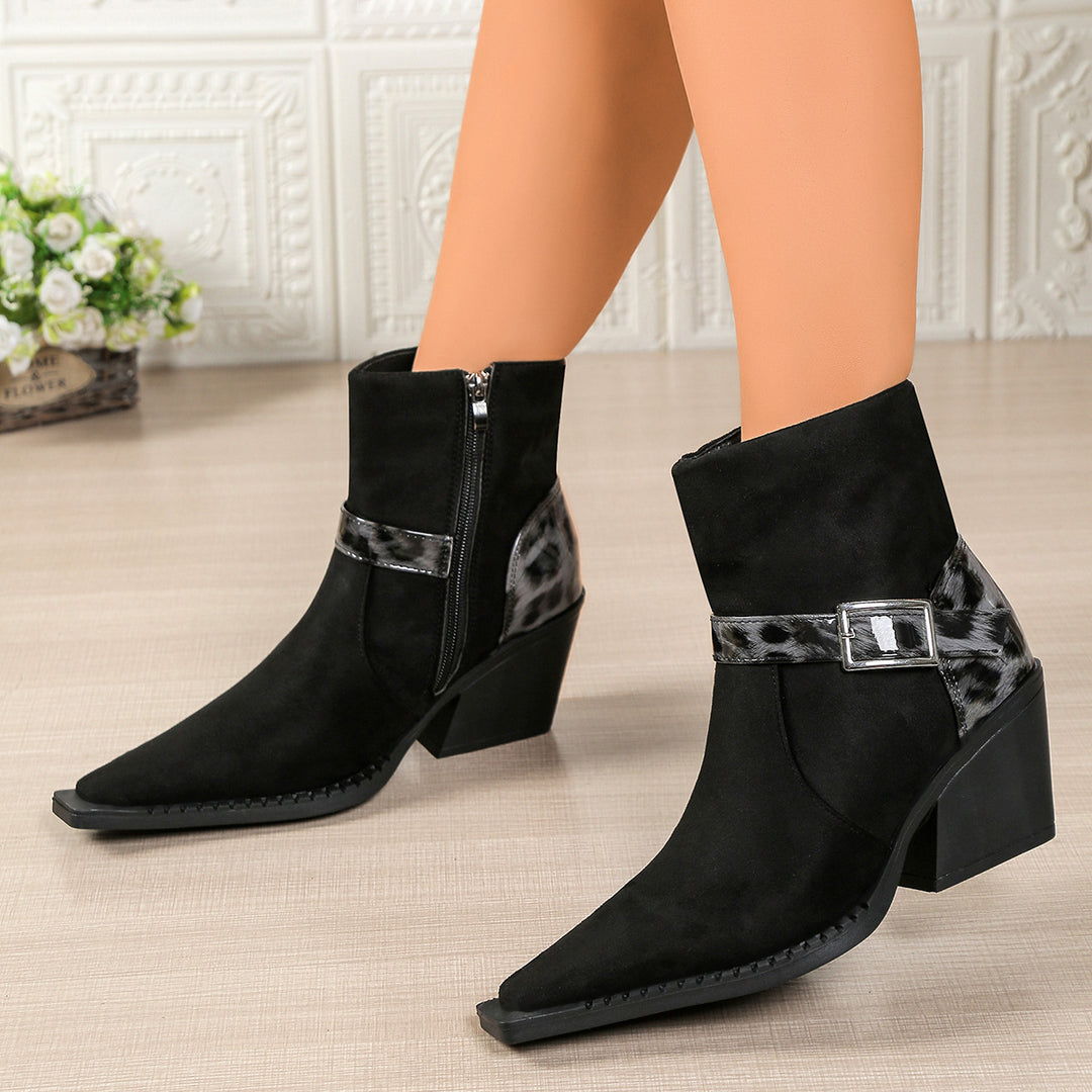 Dam eleganta Ankle-Boots med modern design och stiliga metalldetaljer Mirla-Eva Jonsson