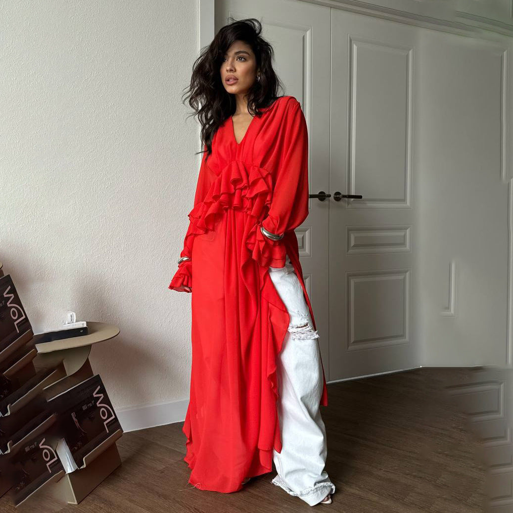 Dam eleganta maxiklänning med voluminösa volangdetaljer Mirla-Eva Jonsson