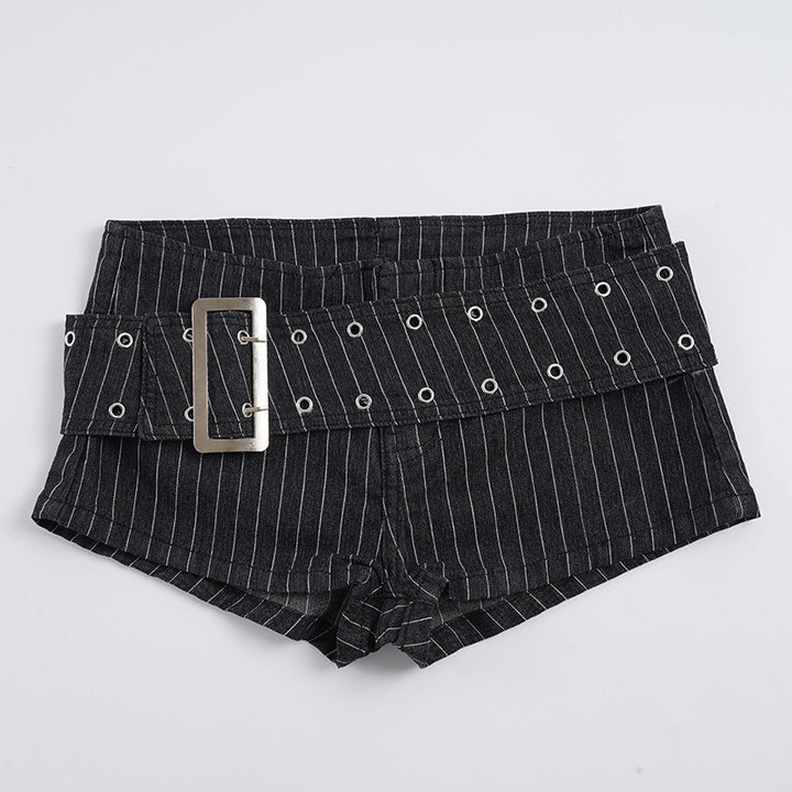 Dam fashion shorts with wide belt and decorative eyelets Mirla-Eva Jonsson
