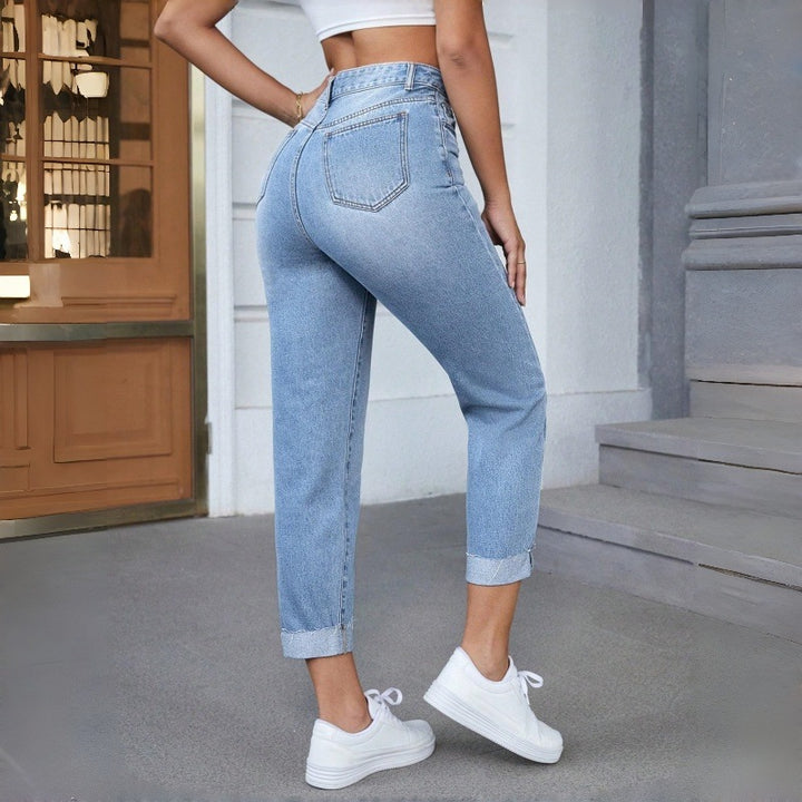 Dam högskuren jeans med fransade fållar Mirla-Eva Jonsson