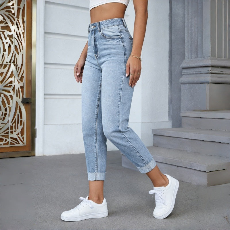 Dam högskuren jeans med fransade fållar Mirla-Eva Jonsson