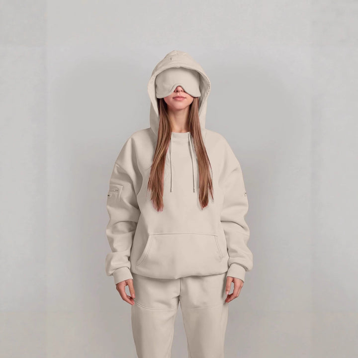 Dam hoodie med integrerad sovmaskdesign Mirla-Eva Jonsson