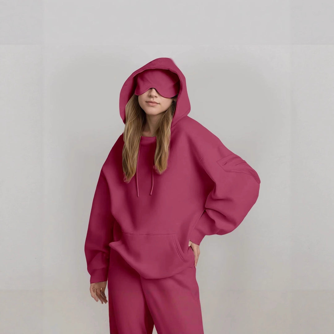 Dam hoodie med integrerad sovmaskdesign Mirla-Eva Jonsson