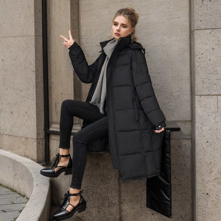 Dam isolerat vinterparka med justerbar huva och praktiska fickor Mirla-Eva Jonsson