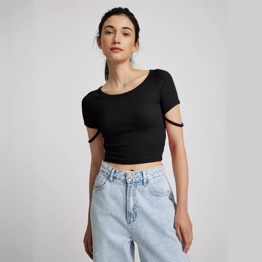 Dam kortärmad tajt Crop-Top med rund hals Mirla-Eva Jonsson