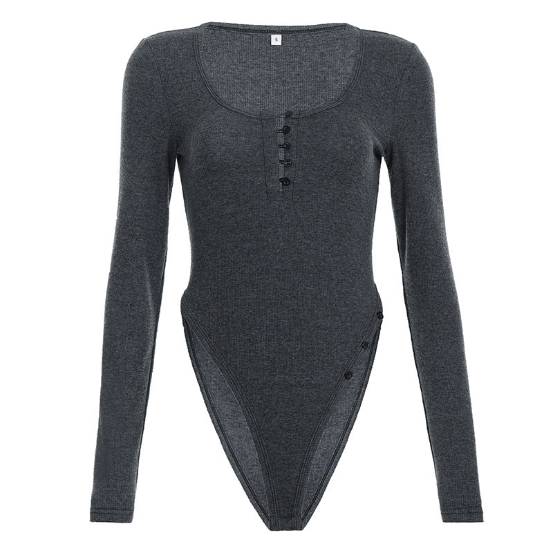 Dam långärmad bodysuit med djup V-ringning och knappdetaljer Mirla-Eva Jonsson