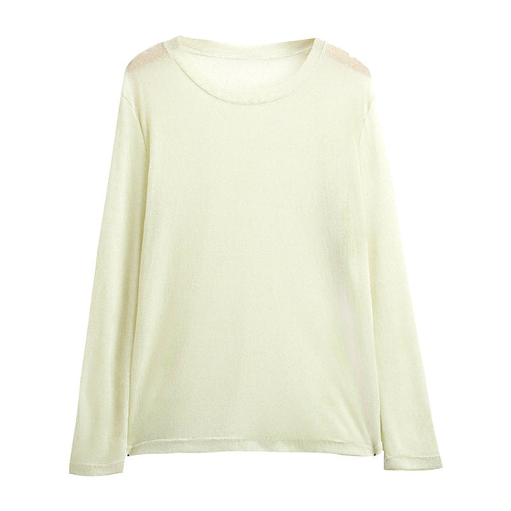 Dam långärmad skjorta av lätt genomskinligt material med elegant fall Mirla-Eva Jonsson
