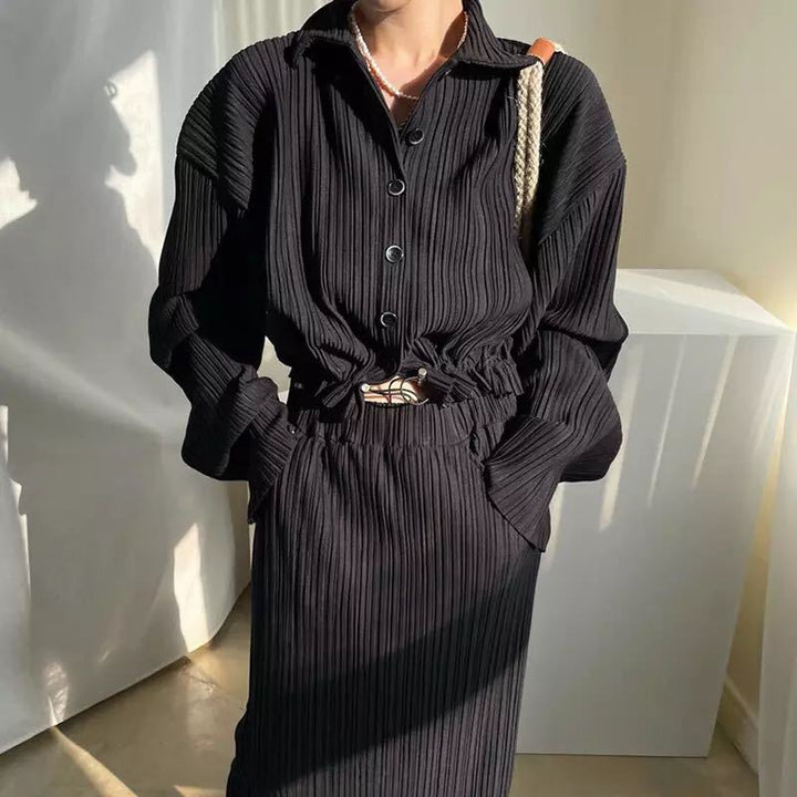 Dam långärmad skjortklänning med justerbar design och elegant strukturväv-Eva Jonsson