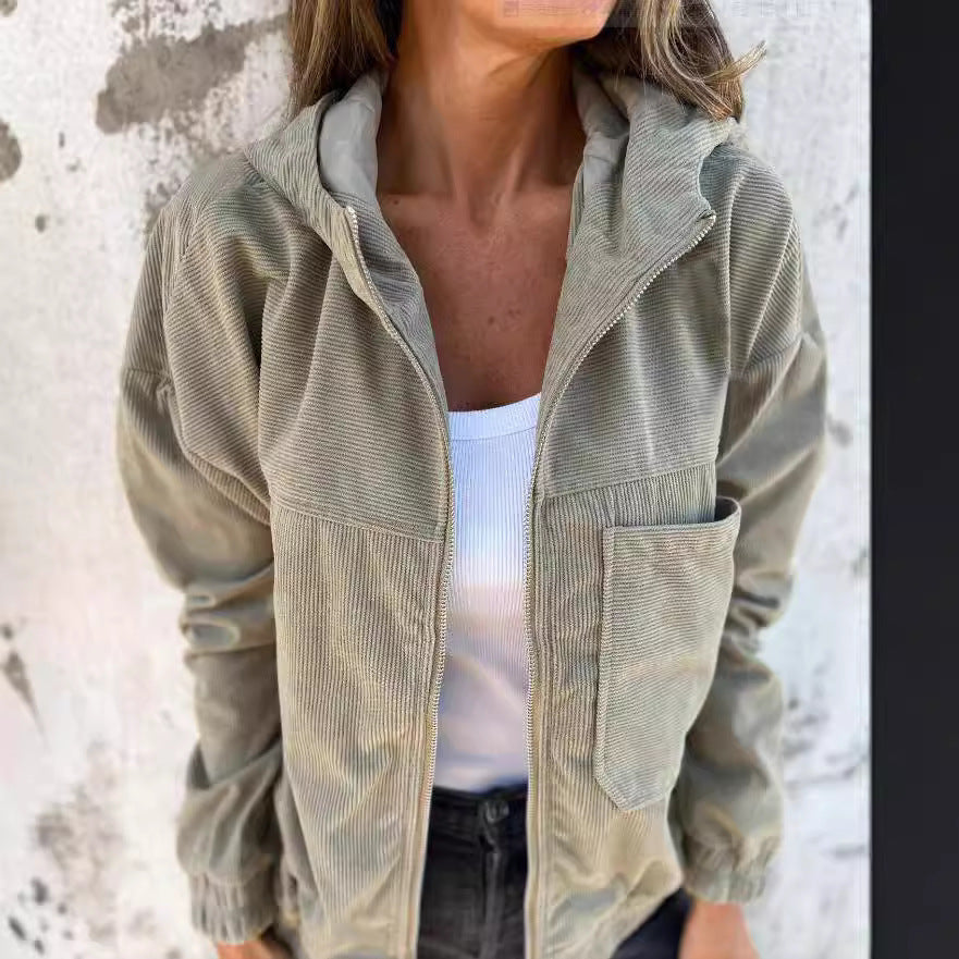 Dam lätt figursydd kordjacka med praktiska fickor Mirla-Eva Jonsson