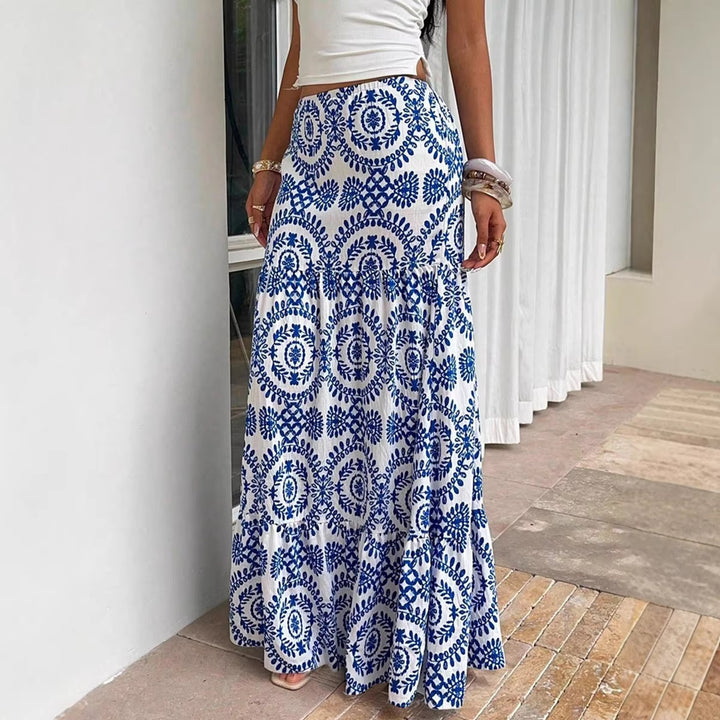 Dam maxi skirt with floral pattern and ruffle Mirla-Eva Jonsson