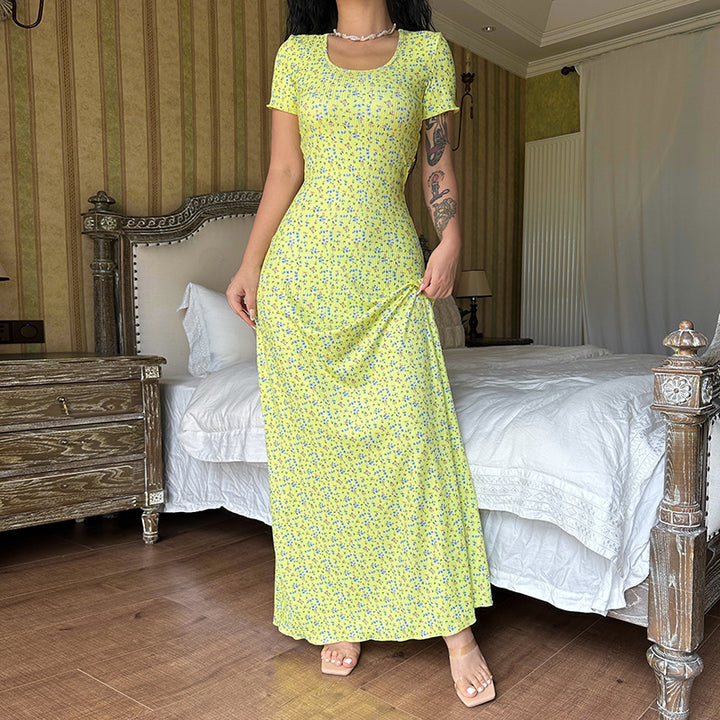 Dam maxiklänning med blommönster Mirla-Eva Jonsson