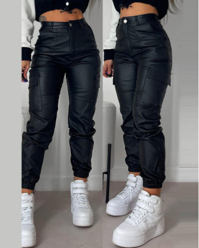 Dam mode Cargo-byxa med elastisk midja och fickor Mirla-Eva Jonsson