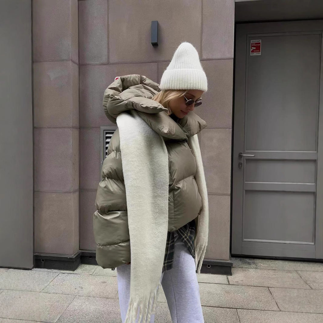 Dam oversized dunjacka med hög krage och voluminösa ärmar Mirla-Eva Jonsson