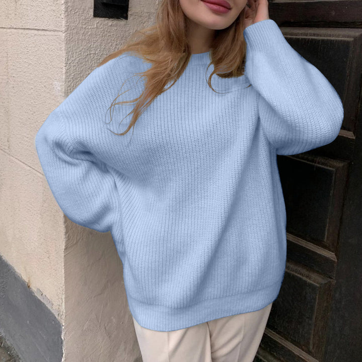 Dam oversized stickad tröja med lös passform och fin textur Mirla-Eva Jonsson