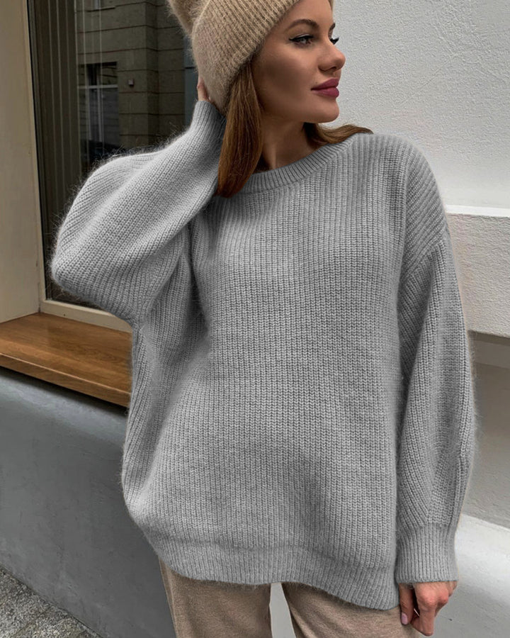 Dam oversized stickad tröja med lös passform och fin textur Mirla-Eva Jonsson