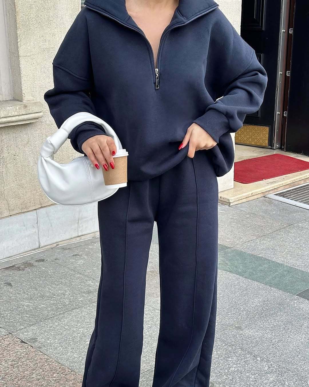 Dam sportig hoodie med halv dragkedja Mirla-Eva Jonsson