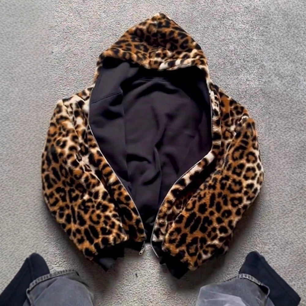 Dam sportig hoodie med leopardfoder Mirla-Eva Jonsson