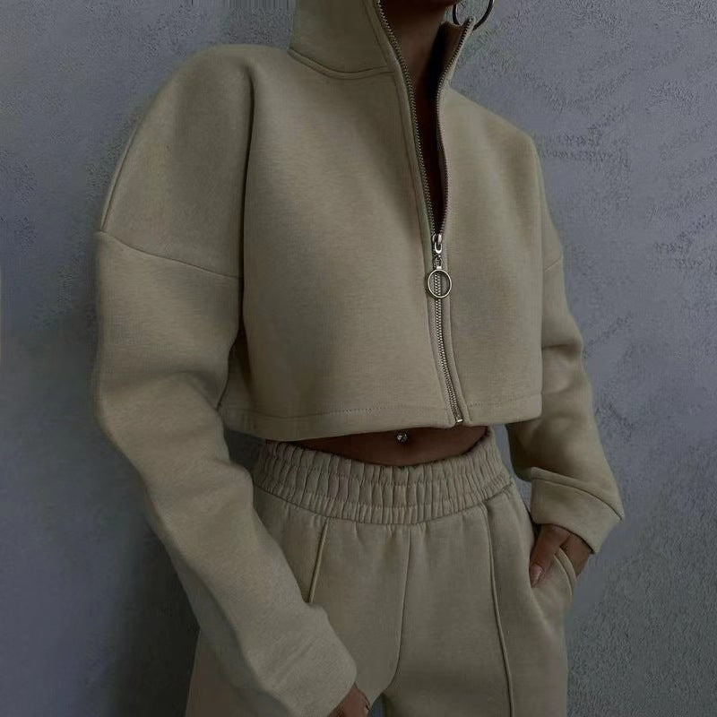 Dam sportig och elegant cropped sweatshirt med hög krage Eva Jonsson-Eva Jonsson