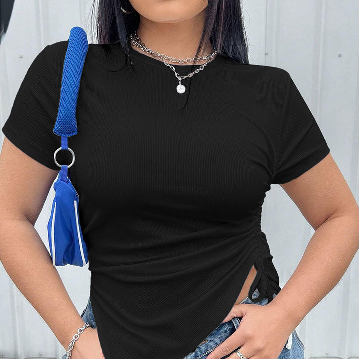 Dam t-shirt med sidoredskap och asymmetrisk skärning Mirla-Eva Jonsson