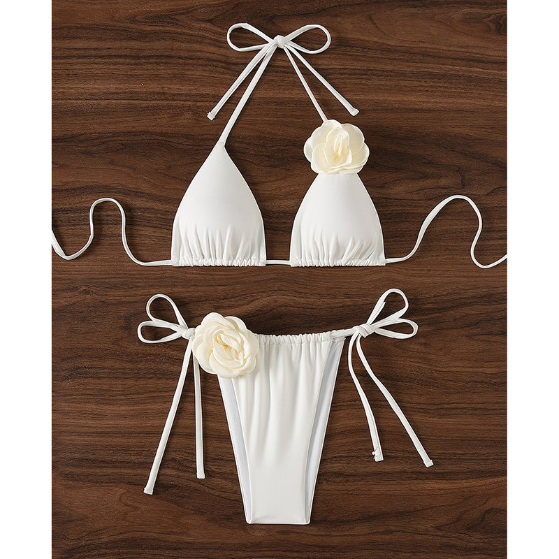 Dam triangel-bikini med lekfull design och justerbara remmar Mirla-Eva Jonsson