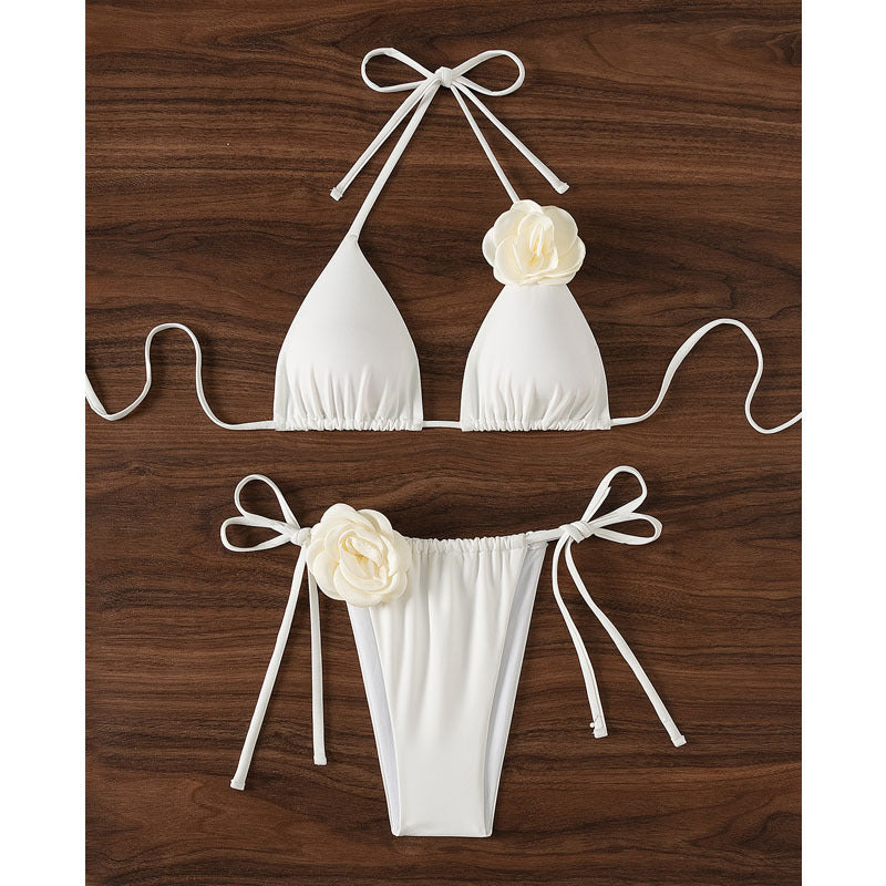 Dam triangel-bikini med lekfulla blommö appliqué och justerbara snoddband Mirla-Eva Jonsson