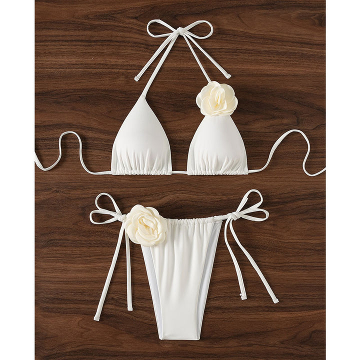 Dam triangel-bikini med lekfulla blommö appliqué och justerbara snoddband Mirla-Eva Jonsson