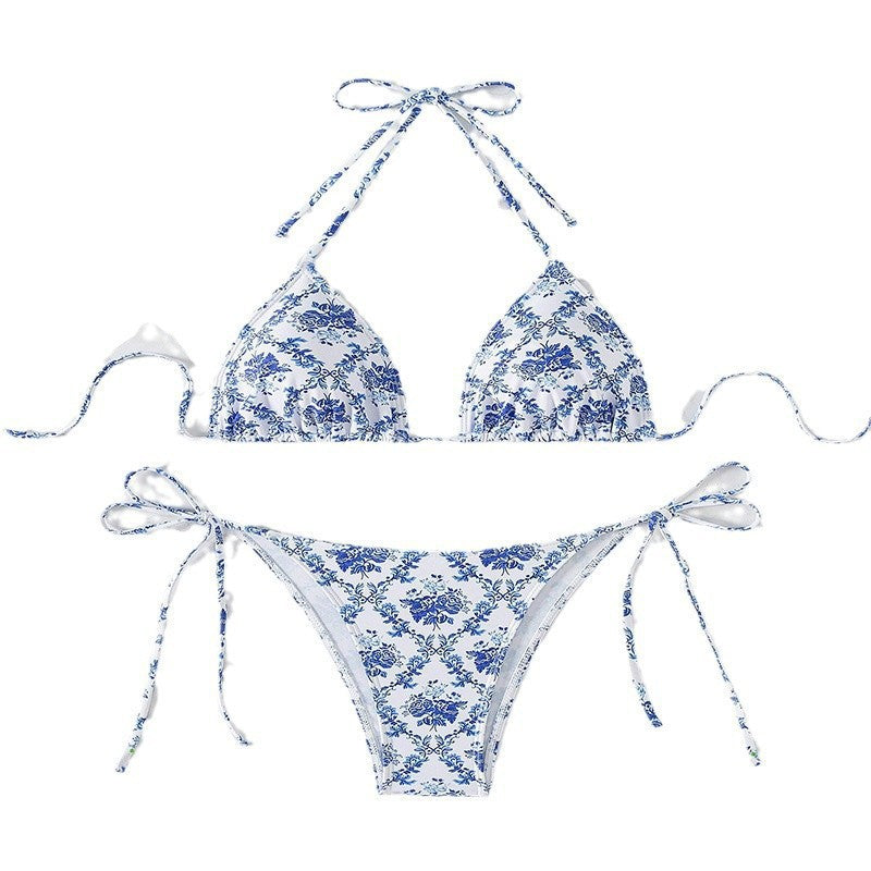 Dam triangel-bikini med modernt blommönster och justerbara axelband Mirla-Eva Jonsson