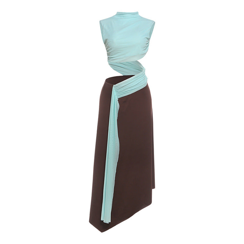 Dam wrap klänning med modern drapering design och elegant skärning Mirla-Eva Jonsson