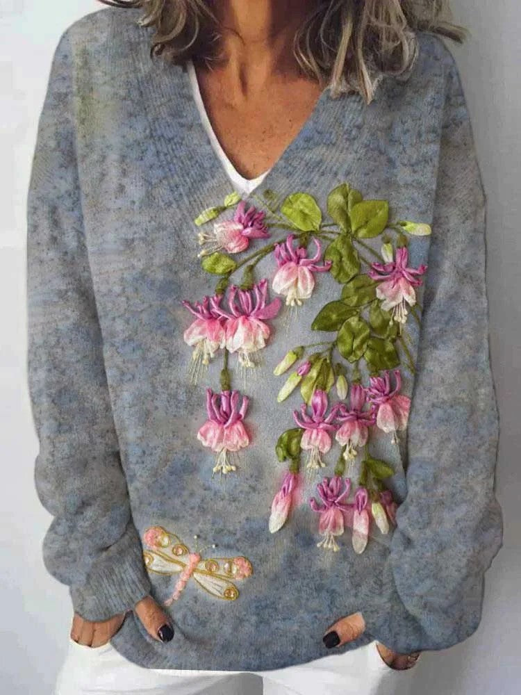 Damarnas V-hals tröja med blommönster och avslappnad passform Mirla-Eva Jonsson