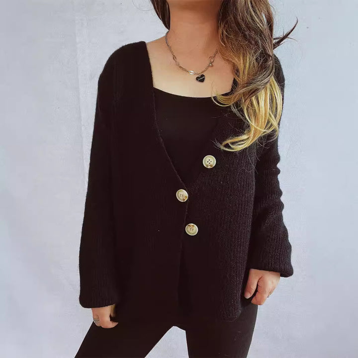 Damarnas mysiga cardigan med stora knappar och strukturerad design Mirla-Eva Jonsson
