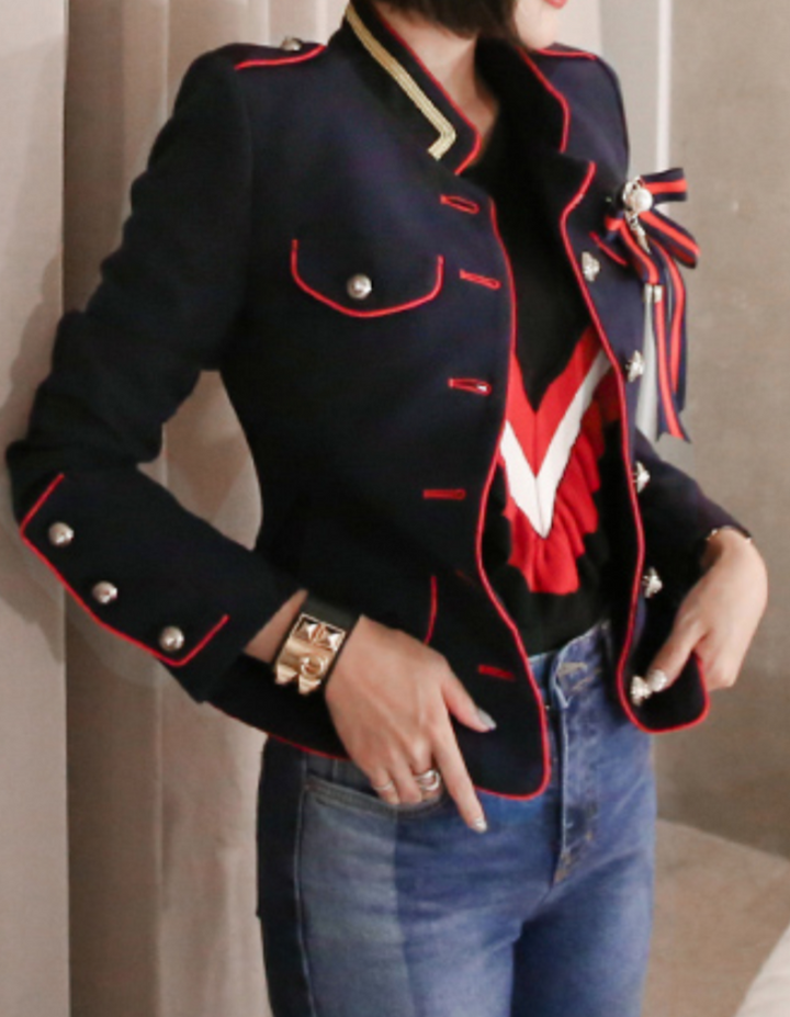 Damblazer - Enkelknäppt - Bröstfickor - Slim Fit-blazer - Blazerjacka-Eva Jonsson