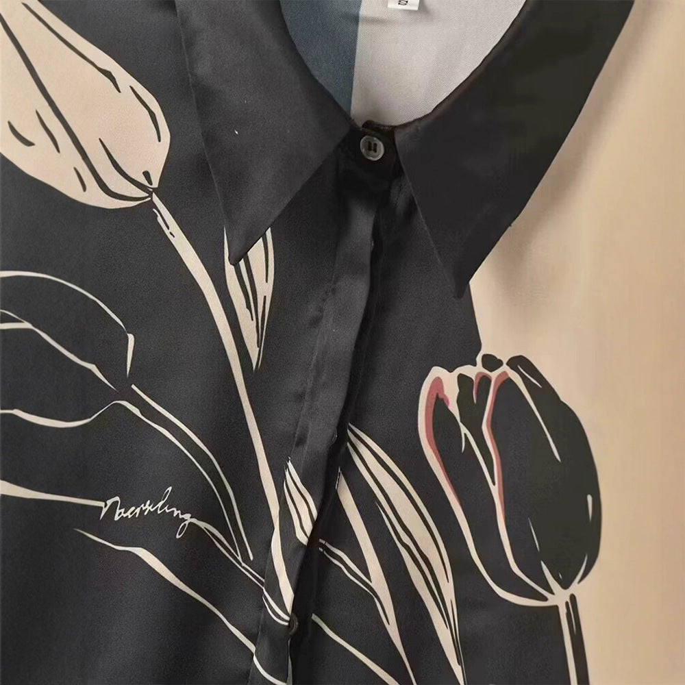 Damblus med blommönster och eleganta accenter Eva Jonsson-Eva Jonsson